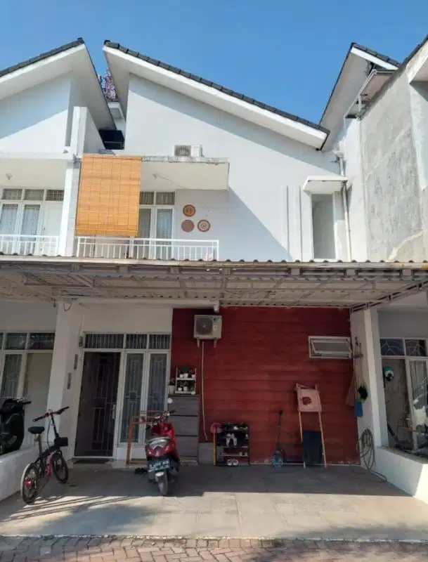 Dijual rumah 2.5 lantai siap huni cluster  graha raya bintaro tangsel
