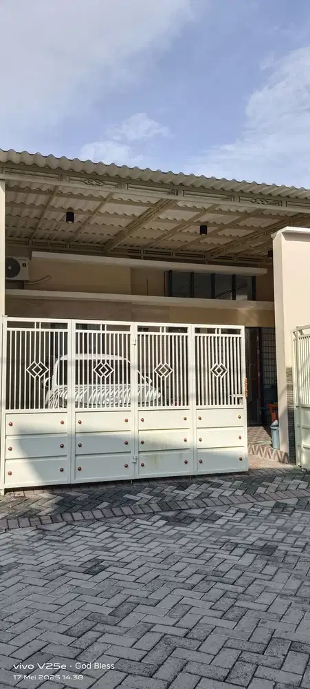 Hunian Asri Mewah Dibawah Pasar