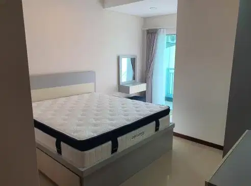 Condominium Green Bay Pluit 2BR Full Furnished View Laut Dan Pool