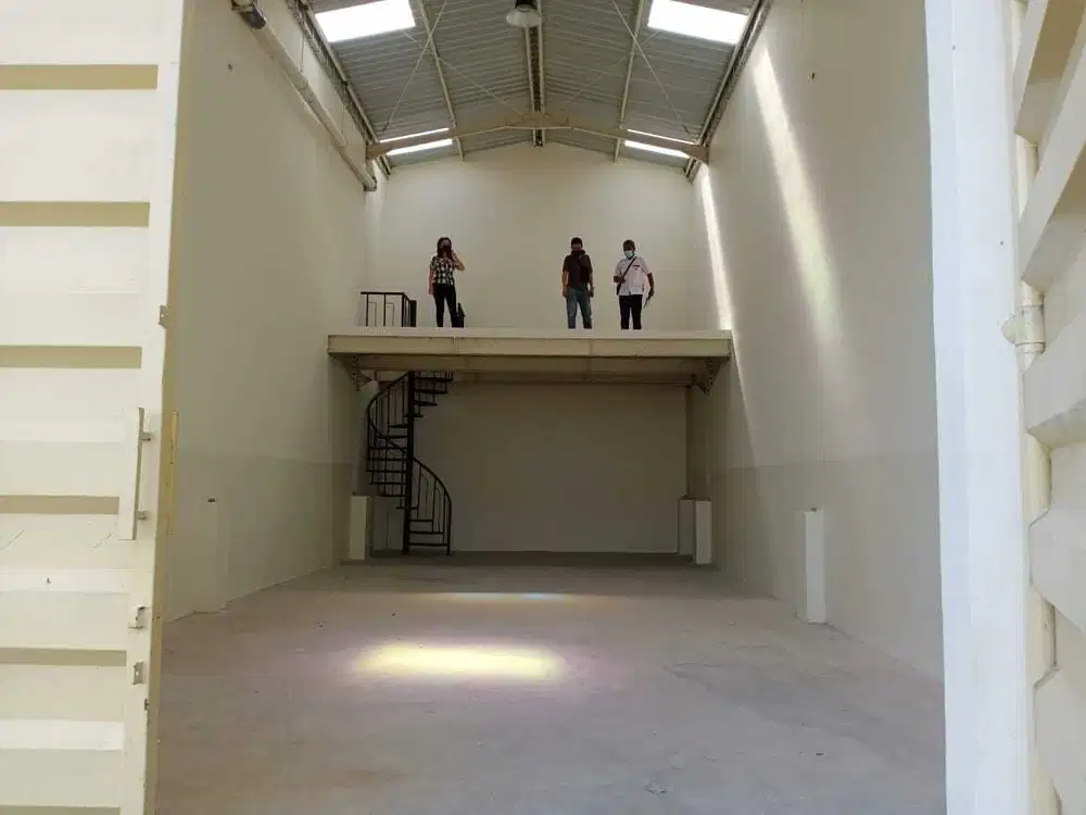 0823- Disewakan Gudang LT 120 m2 LB 84 m2 di Dascoland Gresik