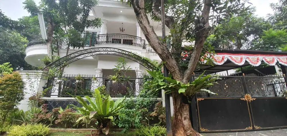 Rumah Mewah di Menteng Bintaro
