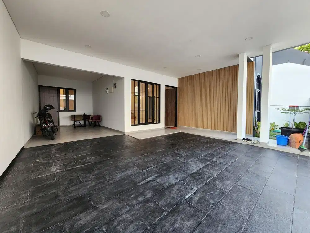 RUMAH MEWAH BARU DAERAH AMPERA KEMANG JAKSEL