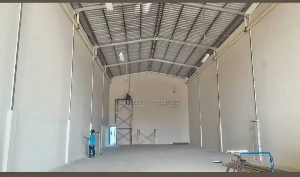 Dijual Cepat Gudang Gandeng Premium Bitung Siap Pakai