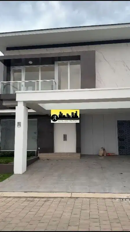 DIJUAL RUMAH MEWAH PASADENA LOKASI SANGAT STRATEGIS