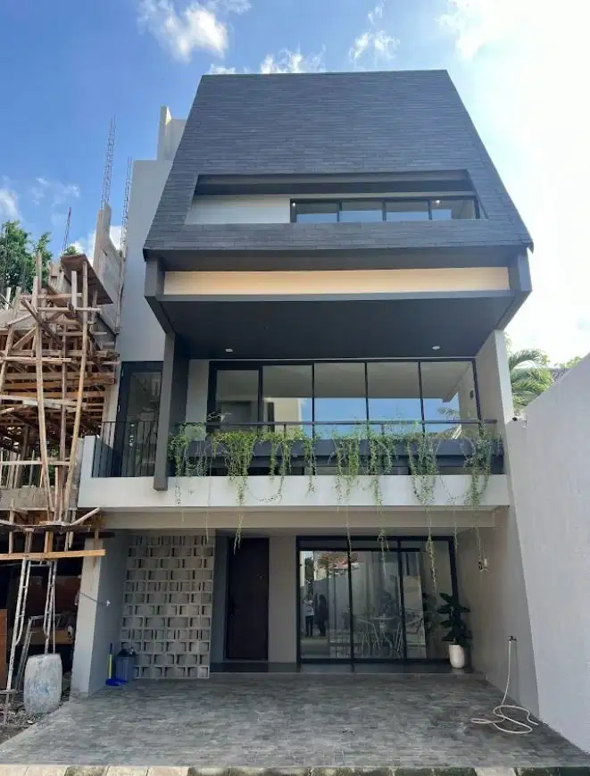 JUAL CEPAT MURAH UNIT TERAKHIR RUMAH BRAND NEW DI KEMANG