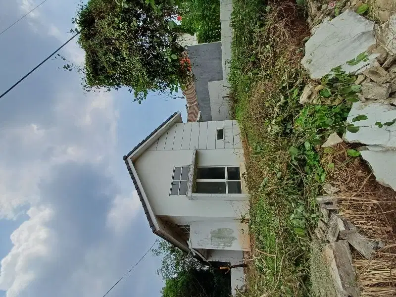 JUAL CEPAT RUMAH DENGAN TANAH LUAS DI HARVEST CITY