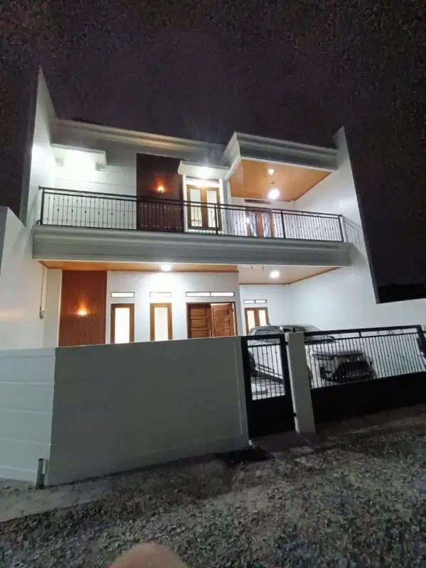 Rumah Baru Bagus Siap Huni 2 Lantai Di Ciracas Jaktim