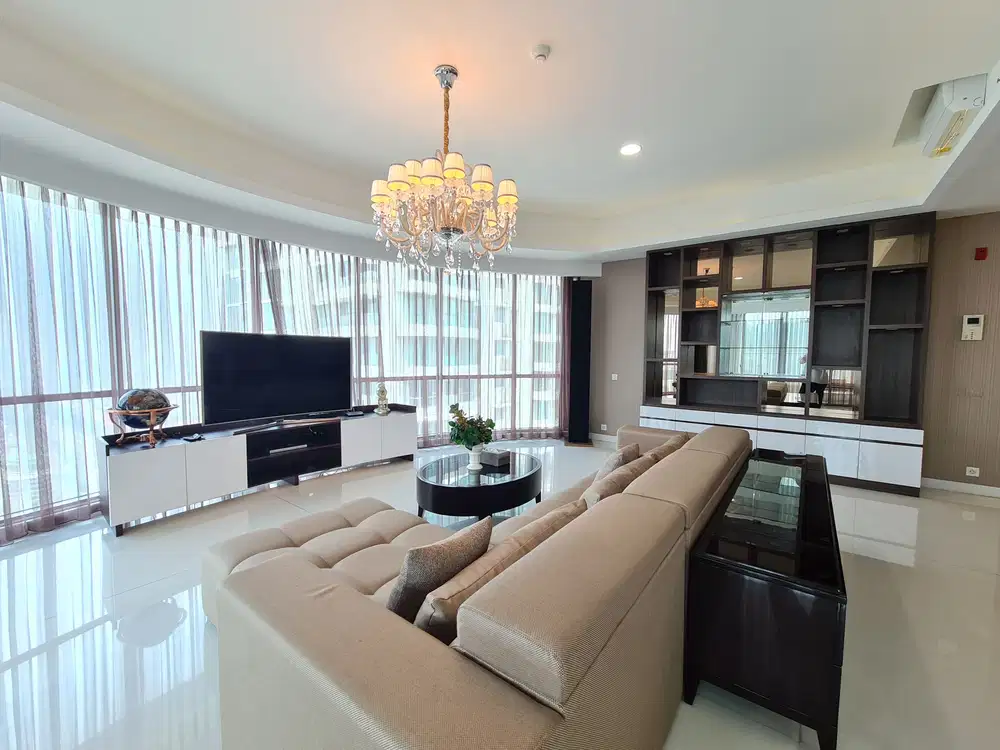Jual Murah Cepat Apartemen St Moritz 3BR Puri Indah Jakarta Pusat
