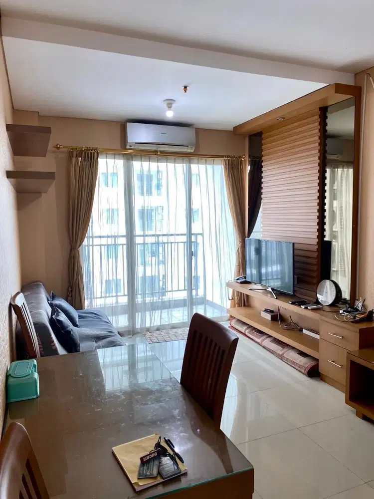 Disewakan Apartemen Thamrin Residences 2 BR Full Furnish.