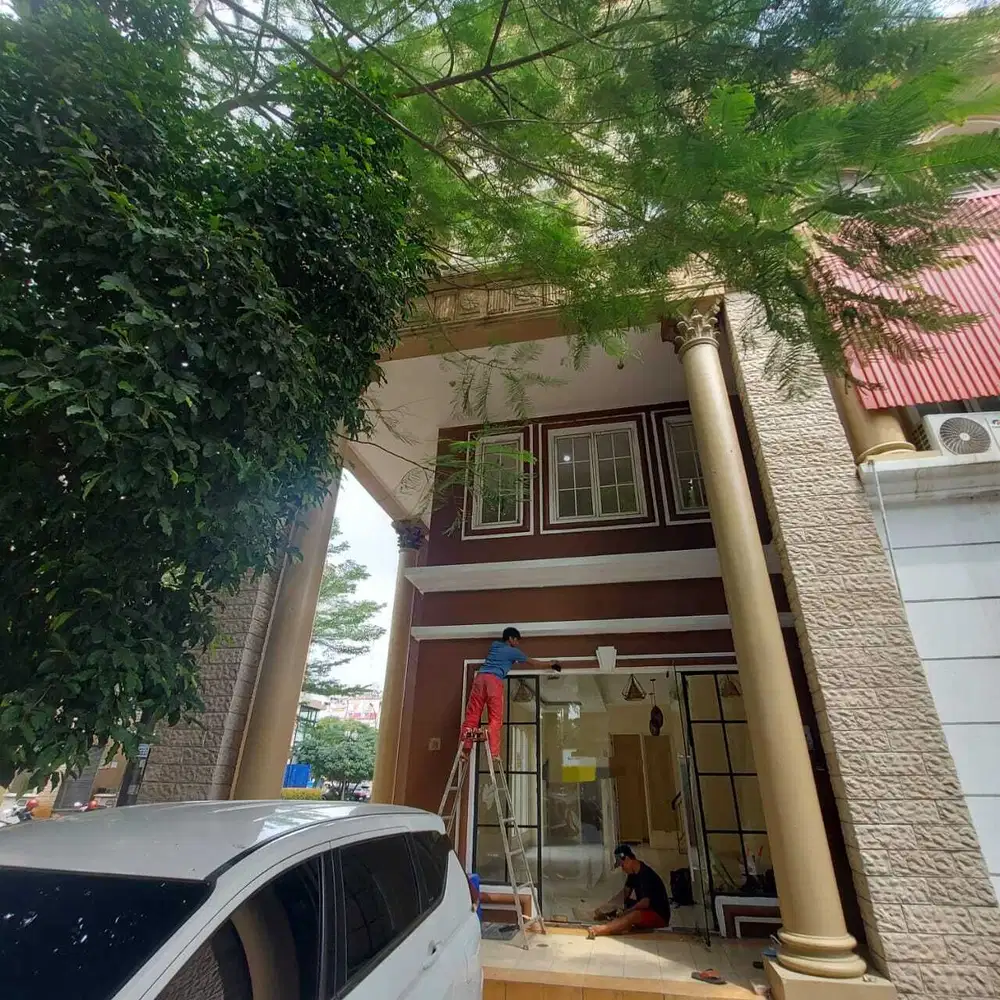 Disewakan ruko hoek pik1 4 lantai 5x12 sudah rapi