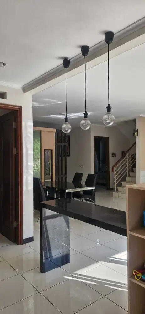 DIJUAL MURAH Bagus siap huni SHM Semi Furnish di KBP, Larang Tapa