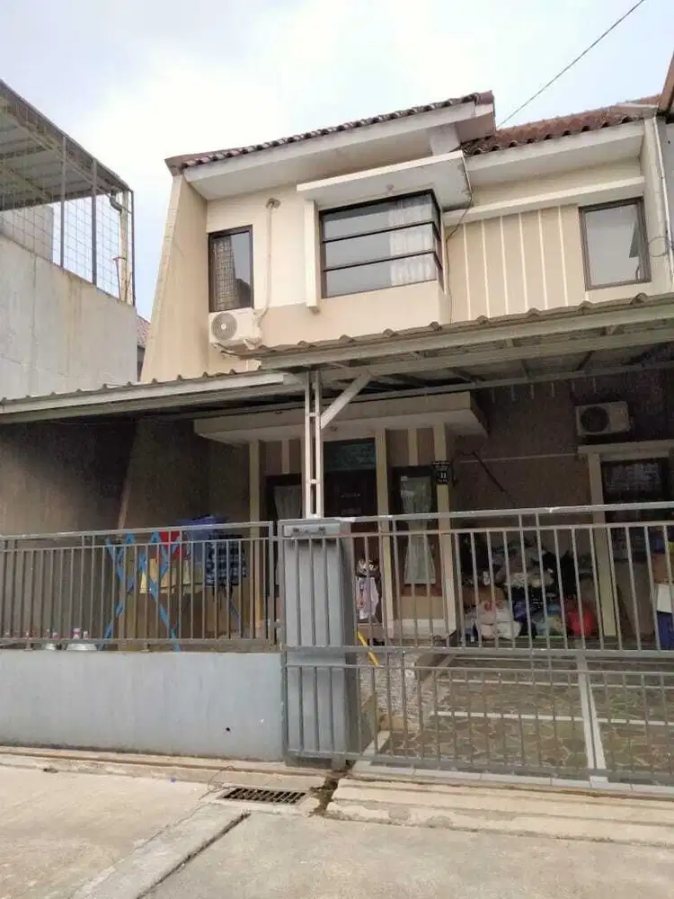 Rumah Secondary 2 Lantai 5 Menit Ke Pintu Tol Sawangan Depok