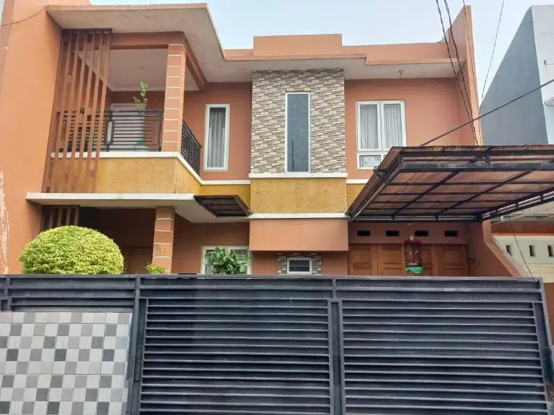 Rumah Cantik LT 130 M² di Puri Bintara Regency Dekat Pondok Kopi
