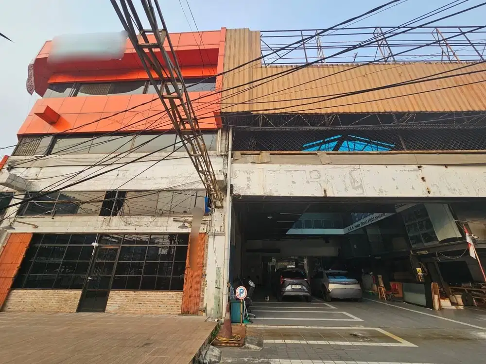 Dijual Gedung Petojo di Pinggir Jalan Suryopranoto Jakarta Pusat