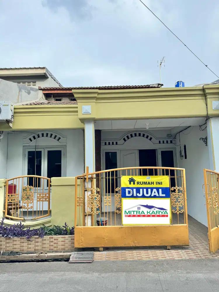 Rumah 1,5 Lantai di Duta Kranji Bintara Dekat ke Stasiun KRL Kranji - Cakung