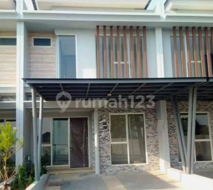 Dijual cepat rumah diJakarta Garden City
