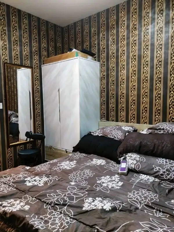 Dijual studio lantai rendah ke pool The Springlake Summarecon Bekasi