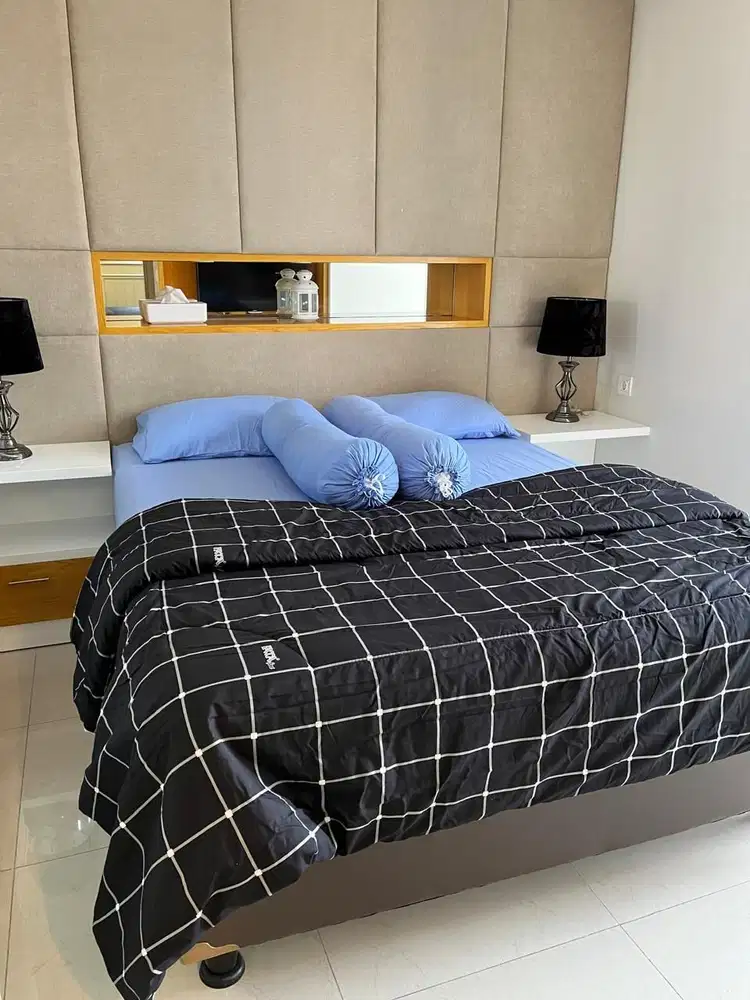 Dijual apartemen goldcoast 2 kamar 68m² full furnish sertifikat