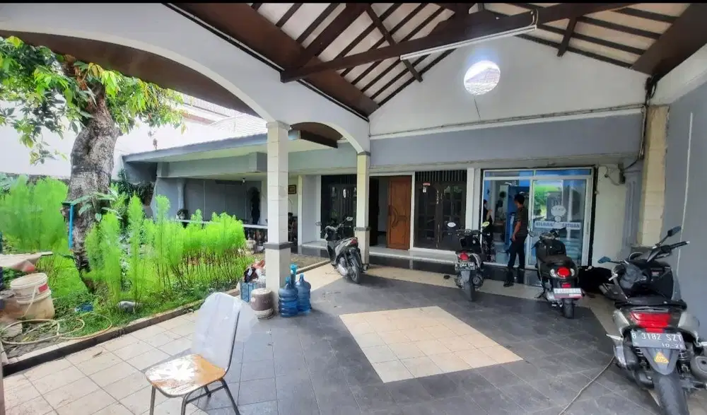 Rumah 383mtr sgt strategis di Jatipadang pasar minggu jln 2 mbl