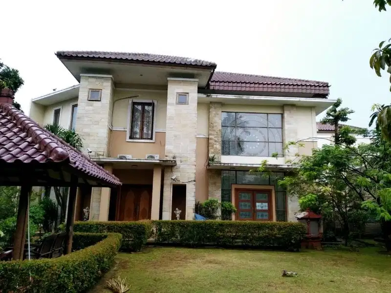 Dijual Rumah Mewah Siap Huni di Bintaro Sektor 9