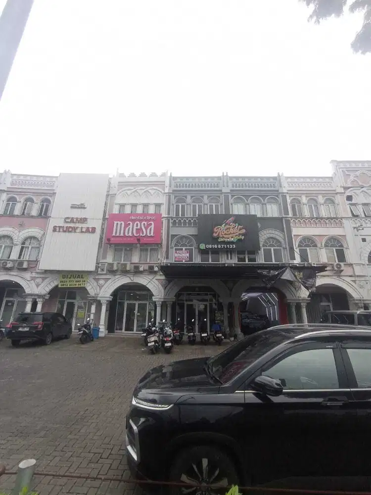 DISEWAKAN RUKO ALICANTE BLOK A LOKASI STRATEGIS