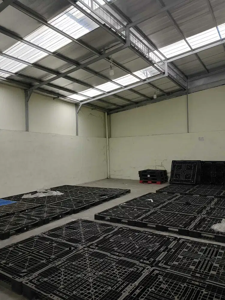 Dijual Gudang di Kopo Bizpark