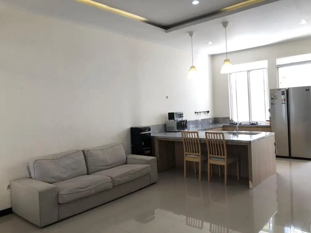 Dijual Rumah Cantik Siap Huni di Taman Kopo Indah 5 Springville Bandun