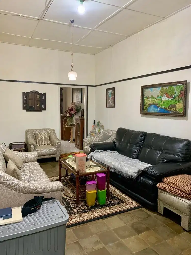 Dijual Rumah murah hitung tanah di Sayap Surapati, Jalan Gagak Bandung