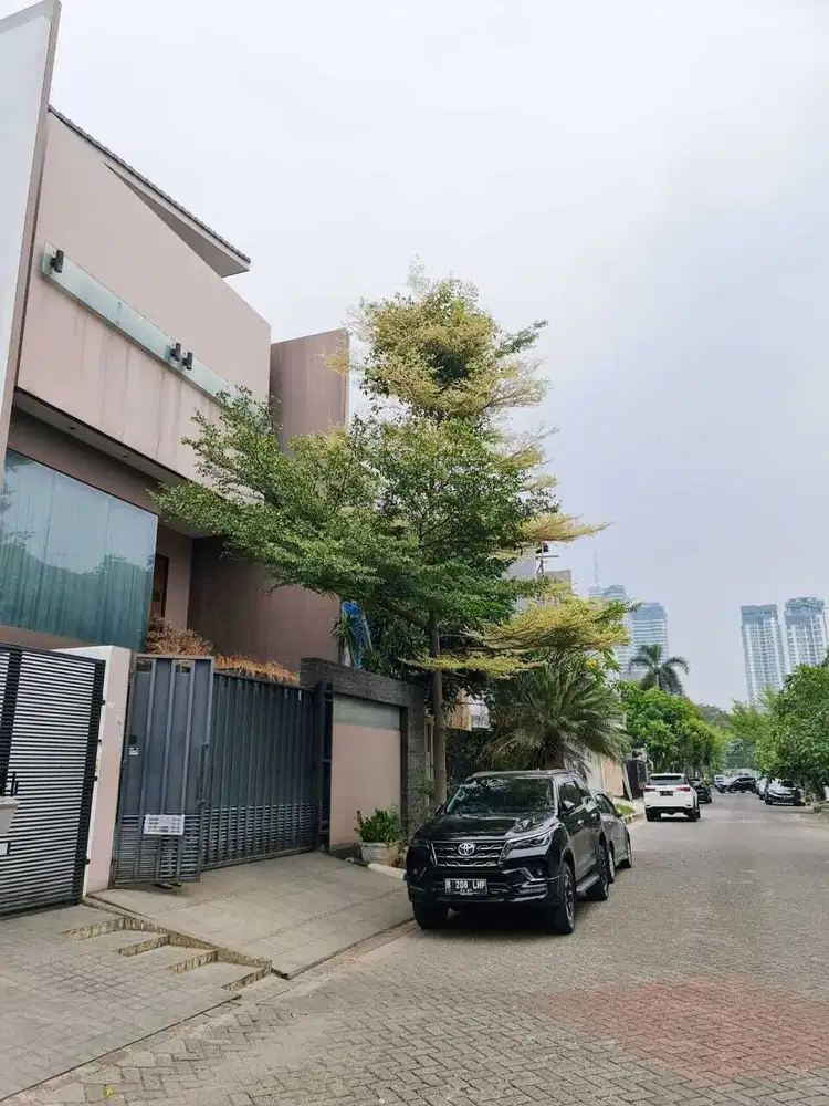 Jual Rumah Mewah di Perumahan Puri Kencana Puri Indah Blok J