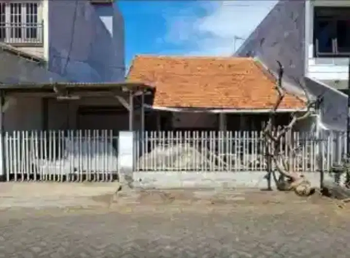 ‼️MURAAAAH‼️ RUMAH REMEK HITUNG TANAH TENGGILIS RUNGKUT DEKAT UBAYA