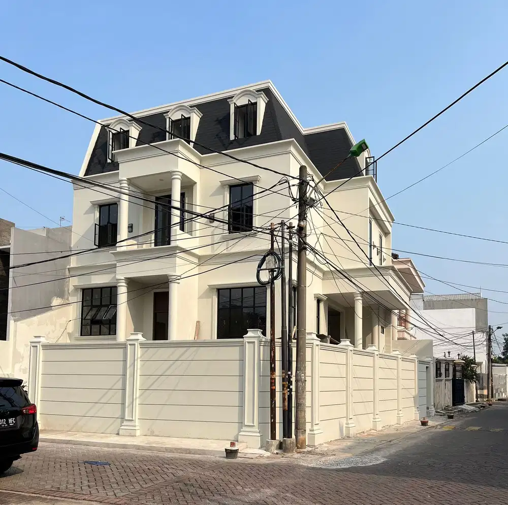 Dijual Rumah Mewah Bangunan baru di Jakarta Barat Citra Garden 2