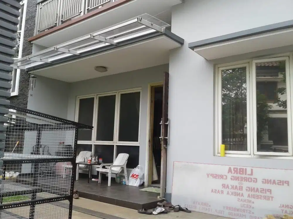 Rumah Hook 2 Lantai di Puspita Loka, BSD City, Tangsel