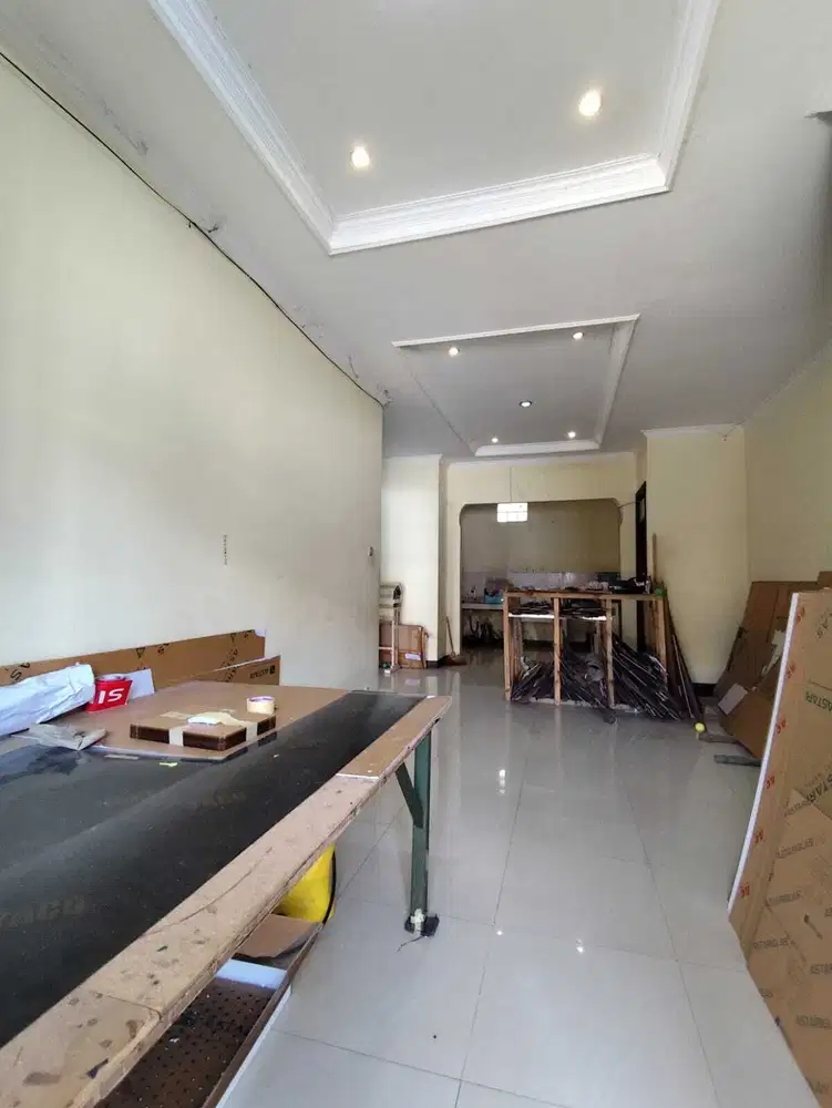 Dijual Cepat Rumah Hook di Kopo Permai