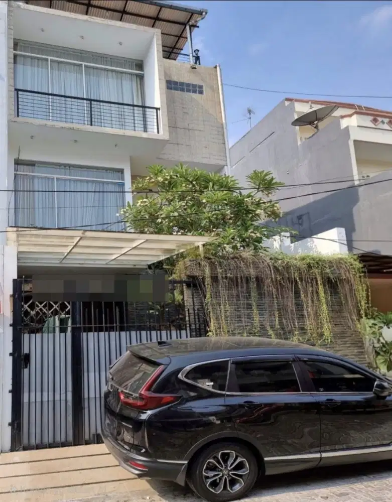 jual rumah 3lantai bagus di sunter