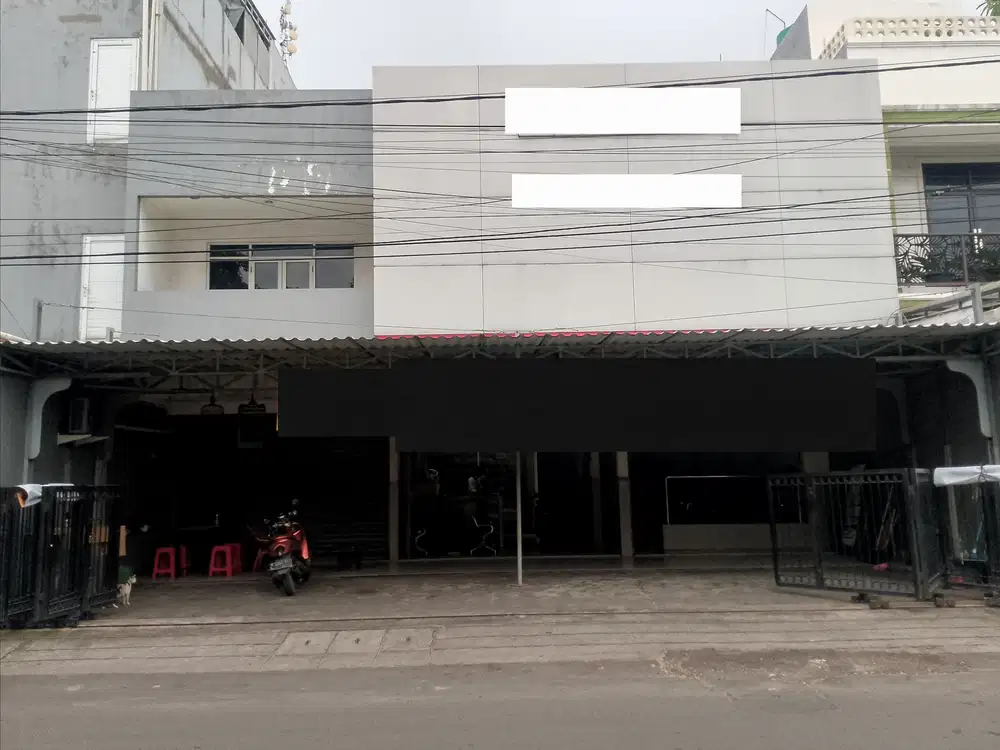 Ruko Besar Siap Pakai Malaka Duren Sawit