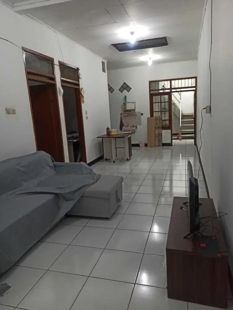 DIJUAL MURAH BANGET Rumah minimalis SHM di Taman Holis Indah 1