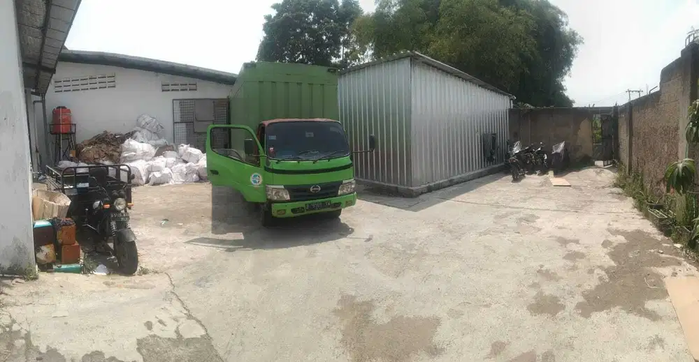 Dijual Gudang siap pakai bagus di JL Pameuntasan