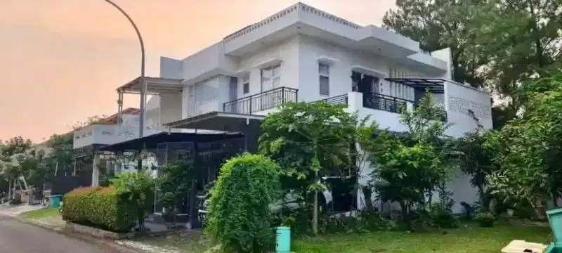Dijual rumah mewah di cluster area sektor 1- 6 BSD City Tangsel