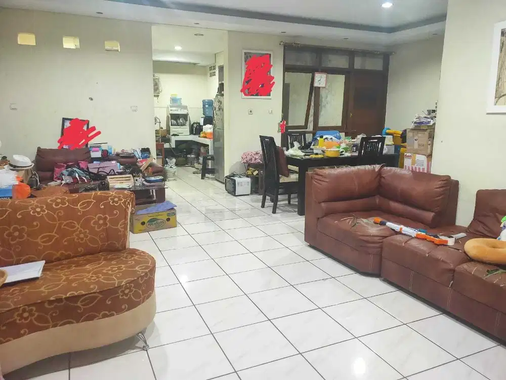 Dijual Rumah di Komplek Taman Burung, Cijerah