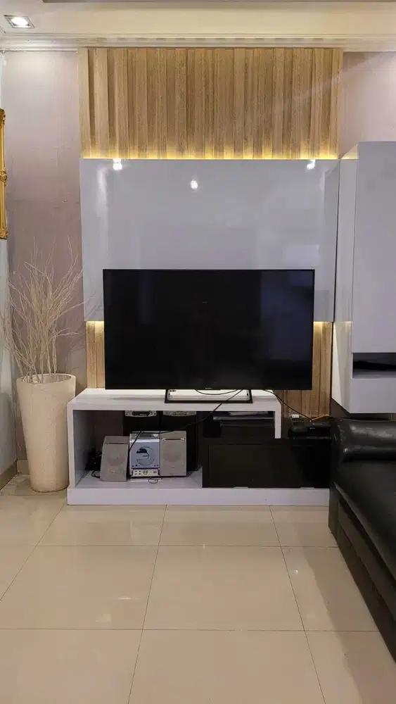 Rumah MURAH siap huni bagus semi furnish di sayap Ciateul, Bandung