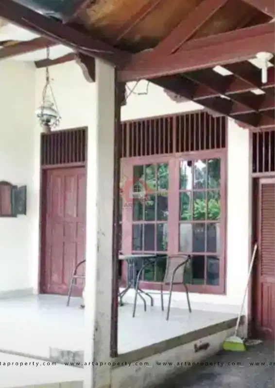 Rumah Lama Dalam Komplek Siap Huni Di Lebak Bulus