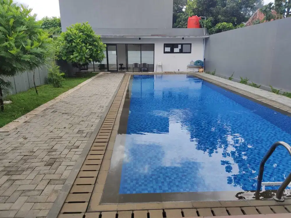 Dijual Rumah Bagus dalam Cluster Serua Indah Tangerang Selatan