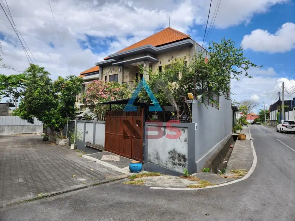 DIJUAL RUMAH 2 LANTAI JLN MUDING INDAH GATSU BARAT DENPASAR