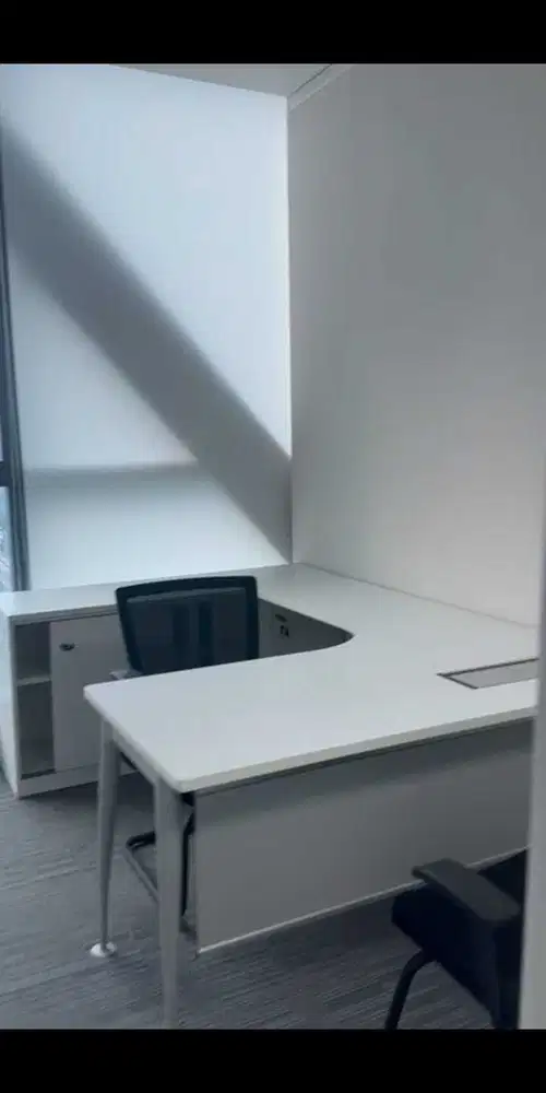 SEWA KANTOR DI JAKARTA SELATAN KUNINGAN 320M2 FURNISHED 220K NEGO