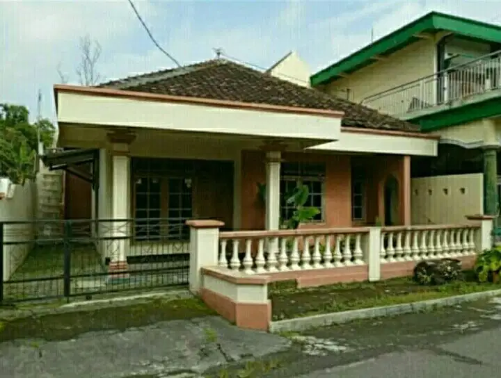 Rumah murah lahan luas di sukoharjo Kota 312 m2