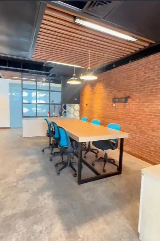 SEWA KANTOR DI JAKARTA SELATAN SUDIRMAN 65M2  FURNISH 275 K NEGO