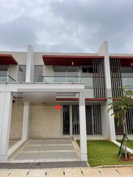 RUMAH PIK2 uk 6x15 DUA LANTAI,MINIMALIS,BRAND NEW