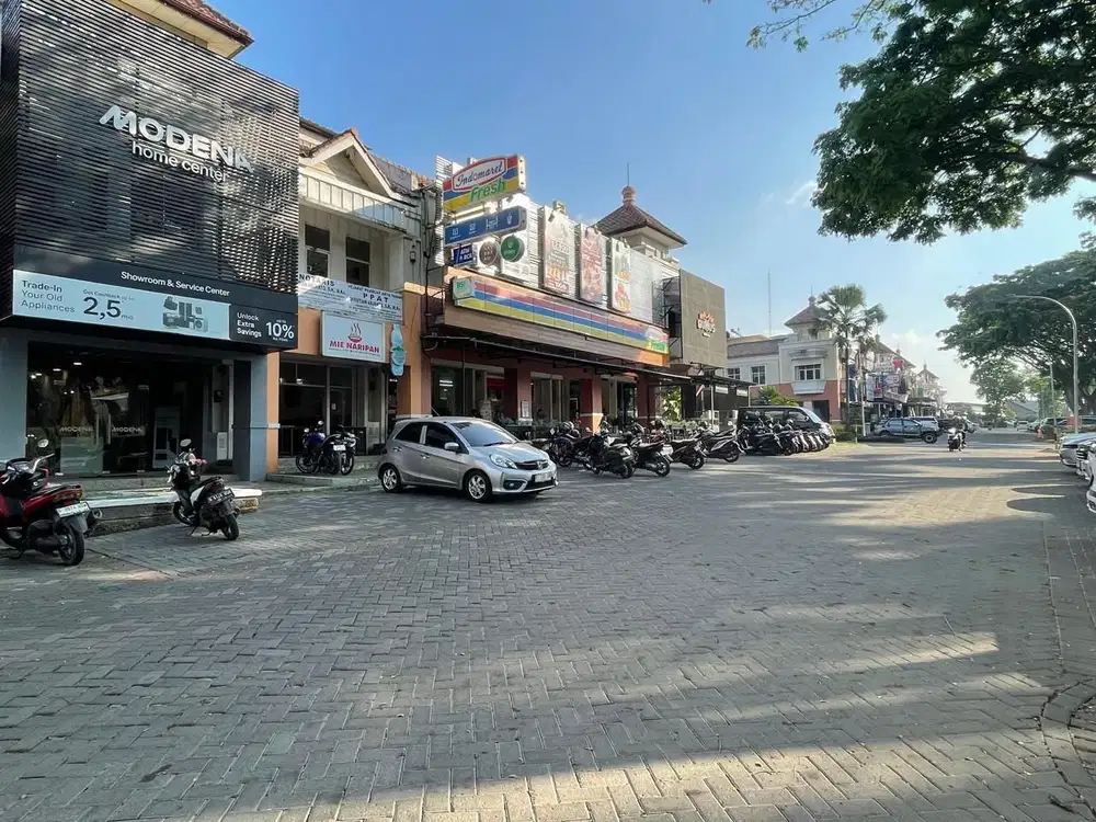 LANGKA Ruko 2 lantai strategis  PLAZA PITANIAGA kota baru parahyangan