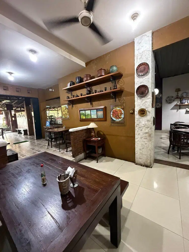 Rumah Kantor Bagus Di Pinggir Jalan Raya Area Meruyung Limo