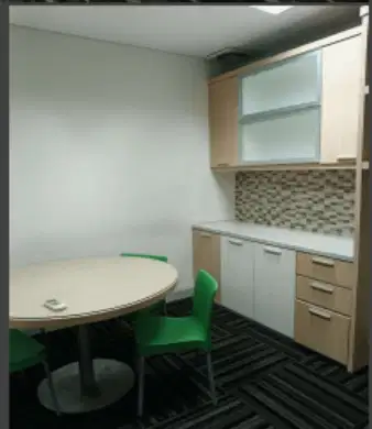 SEWA KANTOR DI JAKARTA SELATAN TB SIMATUPANG 125M2 FURNISHED 175K NEGO